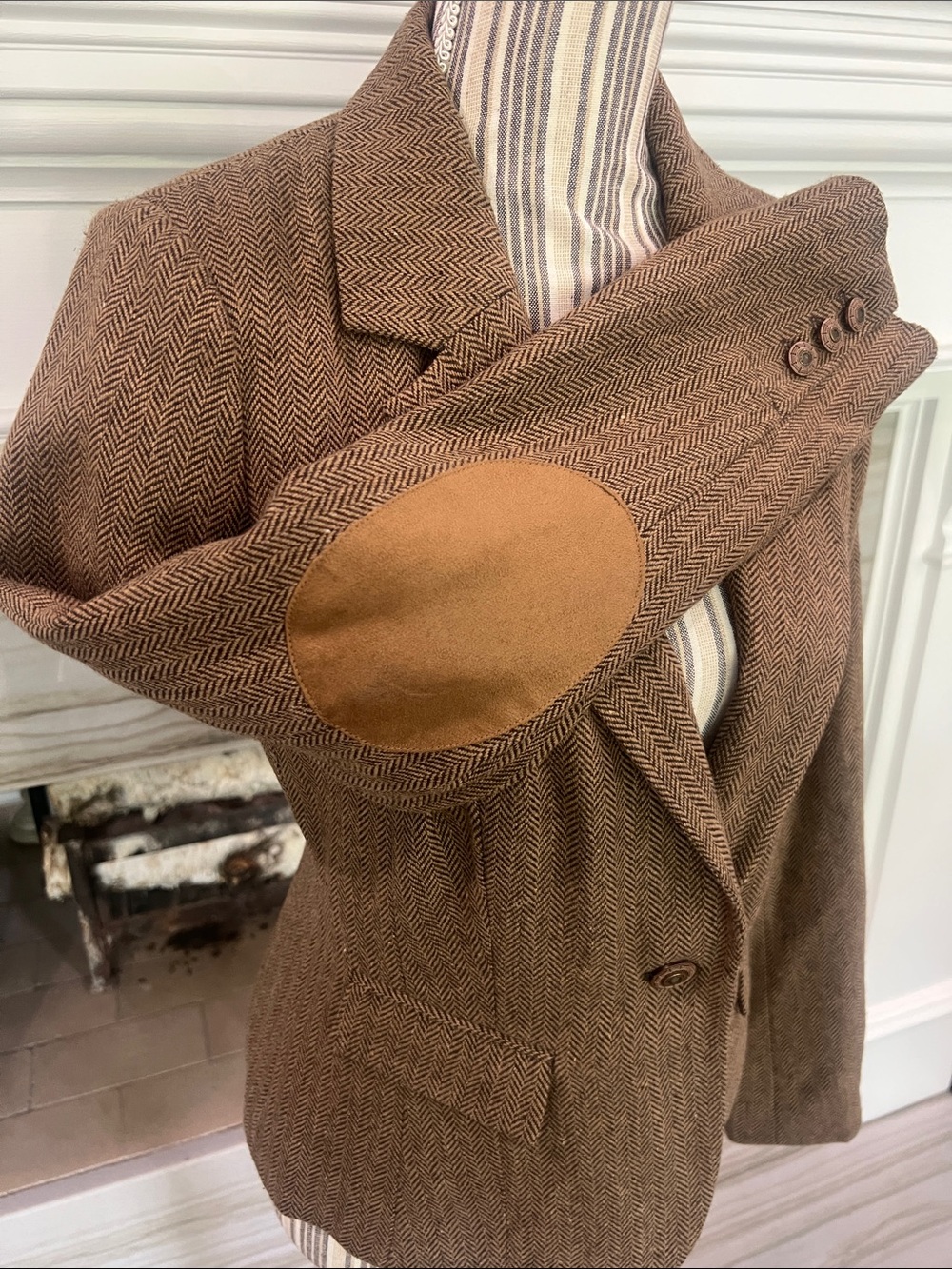 Tailored Brown Herringbone Women's Blazer Jacket - Picture 3 of 8